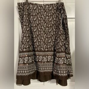 047 Apt 9  Full Boho Skirt Womens 12 Cottagecore Tulle Hem Ruffle Brown White